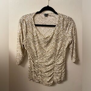 600 West. Brown and white size medium rouched blouse